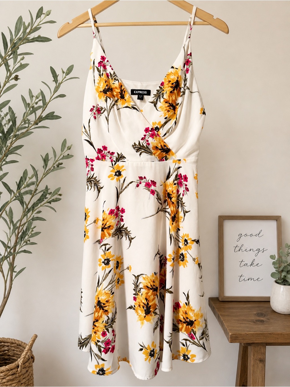 Express Floral Midi Dress